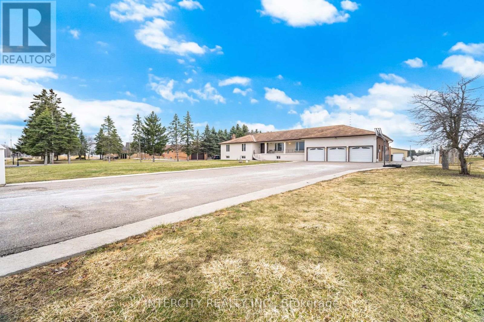 14394 Bramalea Road, Caledon, Ontario  L7C 2P6 - Photo 3 - W12940800