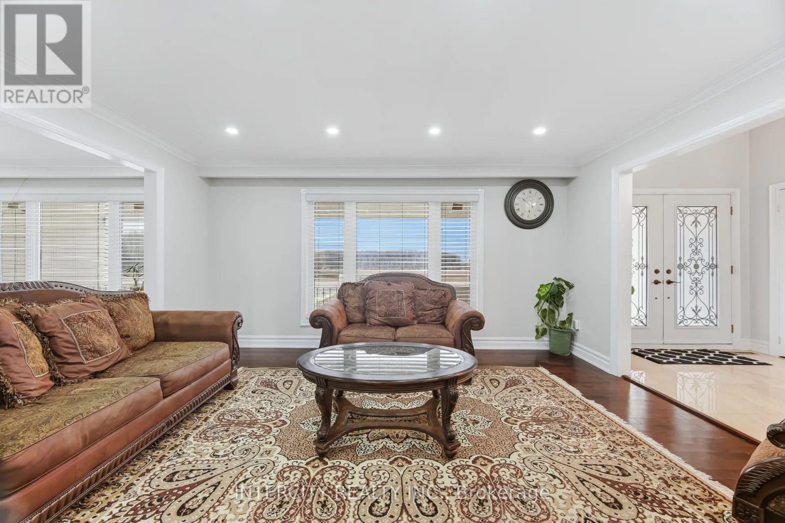 14394 Bramalea Road, Caledon, Ontario  L7C 2P6 - Photo 9 - W12940800