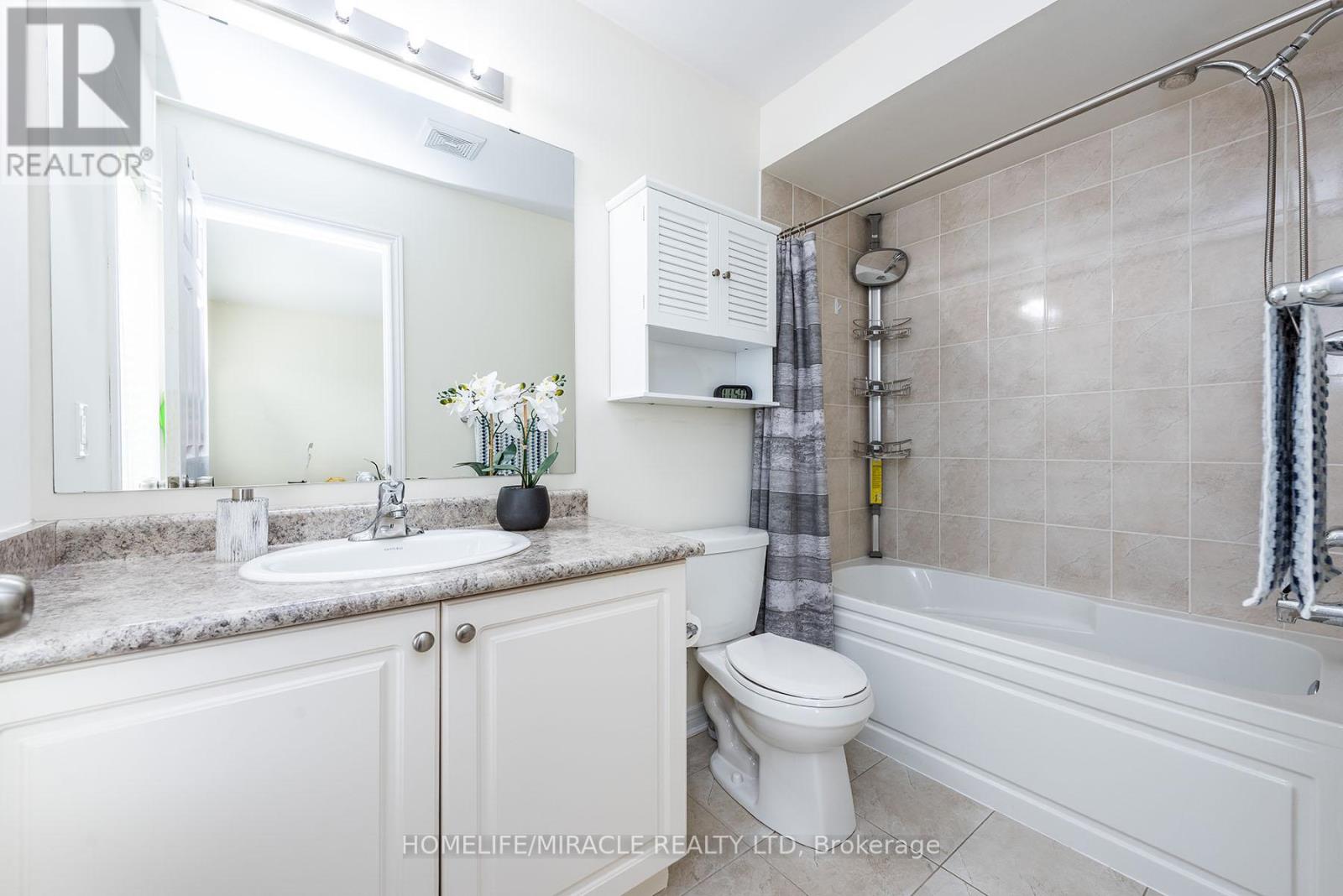 84 Rockman Crescent, Brampton, Ontario  L7A 3Z9 - Photo 28 - W12940808