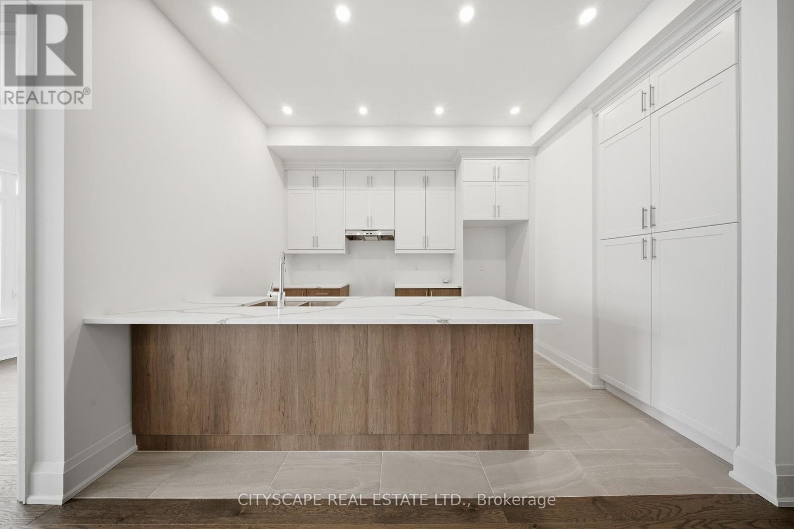 3322 Umar Avenue, Oakville, Ontario  L6M 5S3 - Photo 15 - W12940832