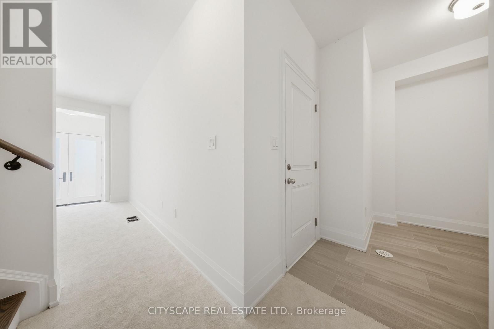 3322 Umar Avenue, Oakville, Ontario  L6M 5S3 - Photo 9 - W12940832