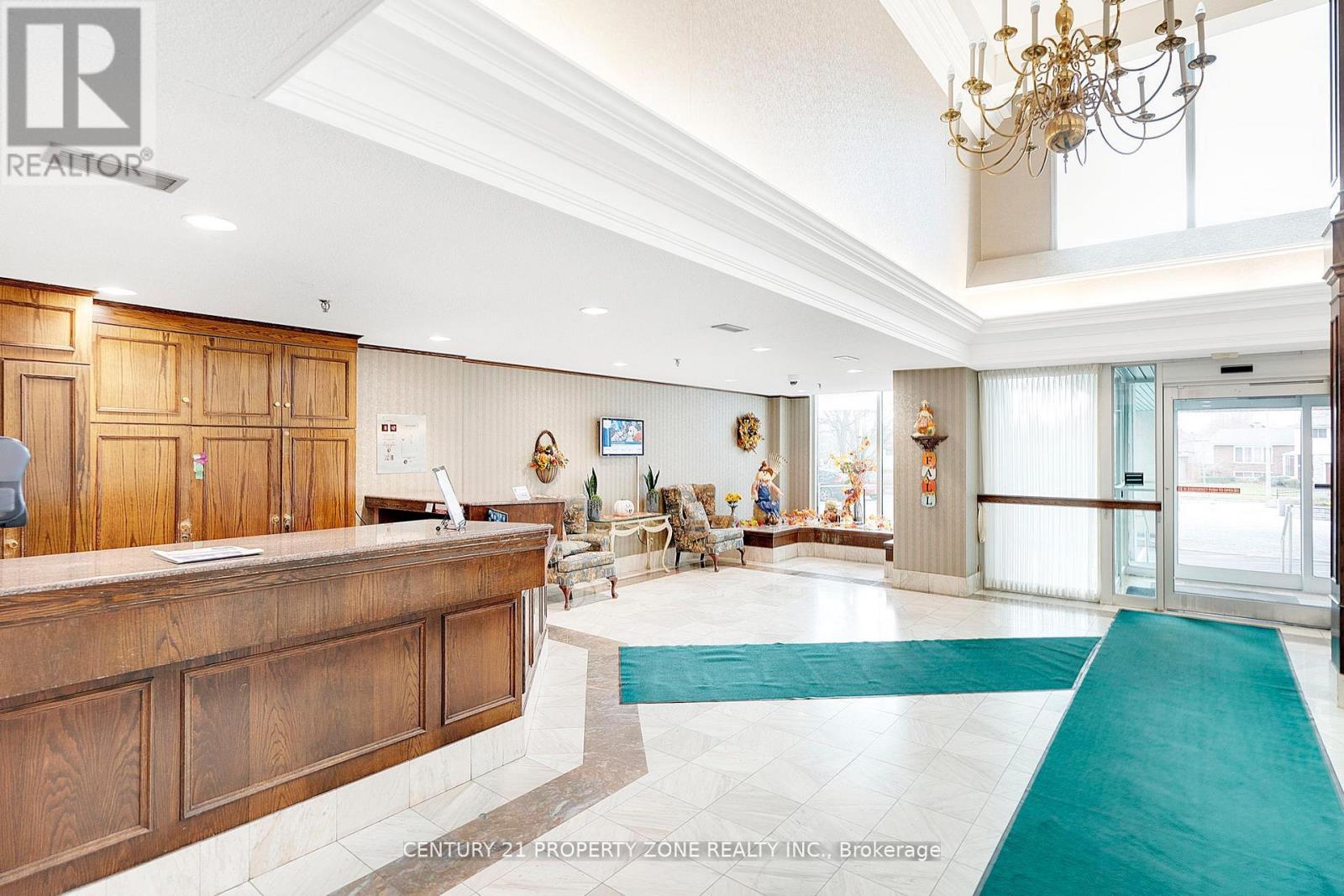 101 - 330 Mill Street S, Brampton, Ontario  L6Y 3V3 - Photo 33 - W12940846