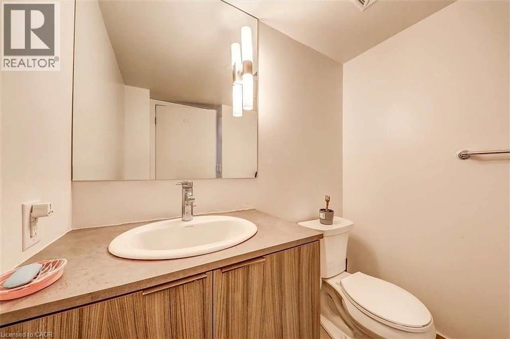 955 Bay Street Unit# 402, Toronto, Ontario  M5S 0C6 - Photo 7 - 40816597