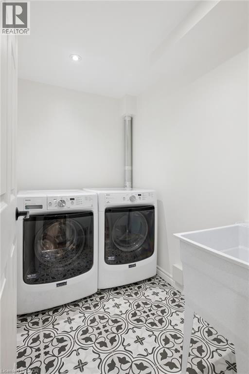 72 Copper Leaf Street, Kitchener, Ontario  N2E 3T5 - Photo 40 - 40816056