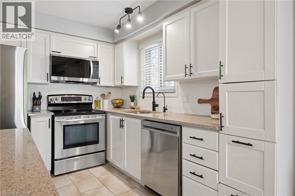 72 Copper Leaf Street, Kitchener, Ontario  N2E 3T5 - Photo 8 - 40816056