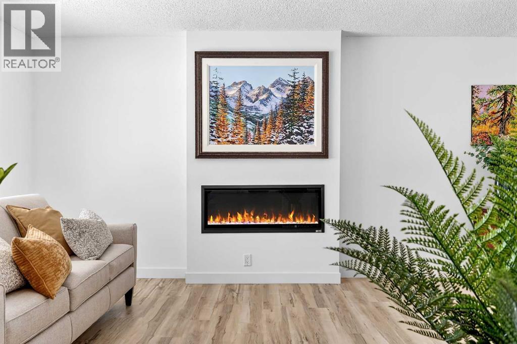 4311 Dovercrest Drive SE, Calgary, Alberta  T2B 1X6 - Photo 11 - A2297001