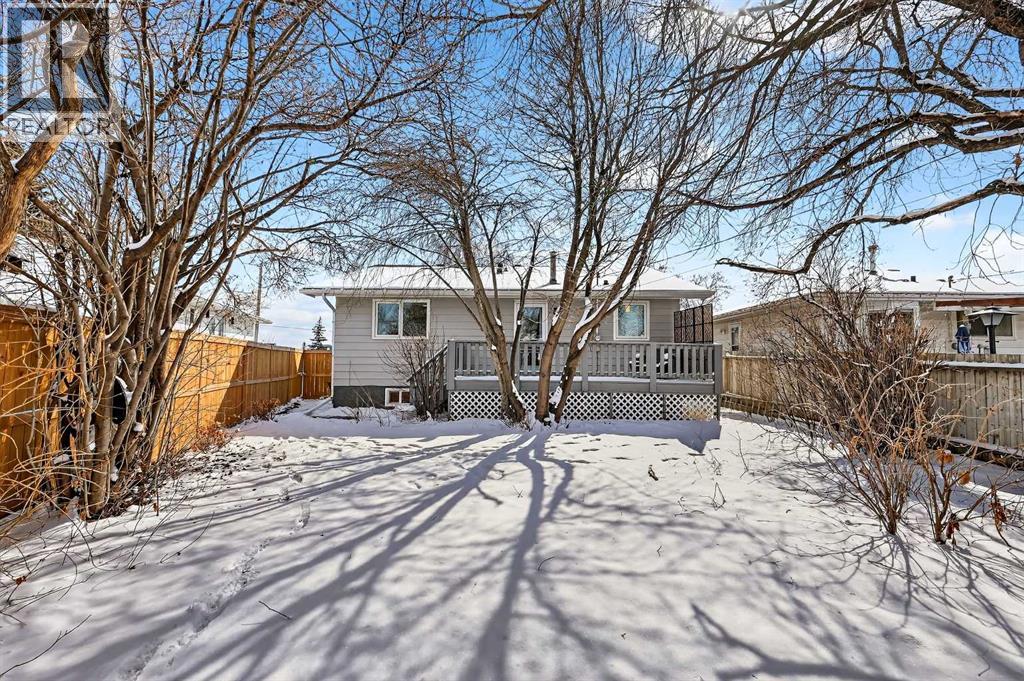 4311 Dovercrest Drive SE, Calgary, Alberta  T2B 1X6 - Photo 39 - A2297001