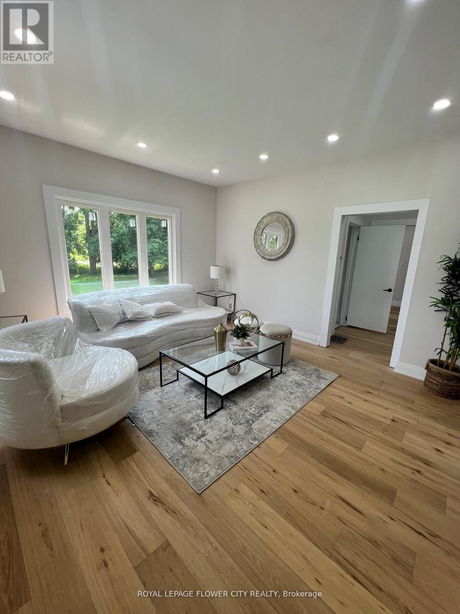 4509 White Oak Road, London South, Ontario  N6E 3Y9 - Photo 5 - X12940622