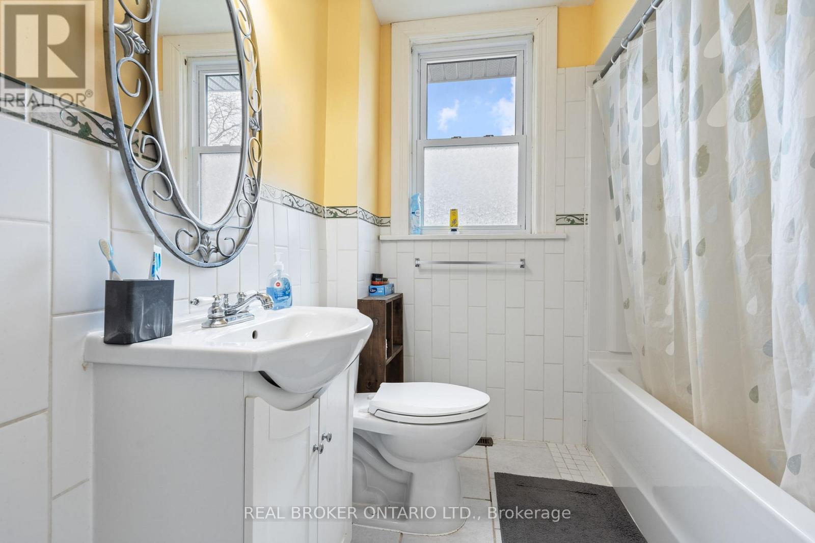 1899 Hwy 3, Norfolk, Ontario  N4B 2W6 - Photo 13 - X12940656