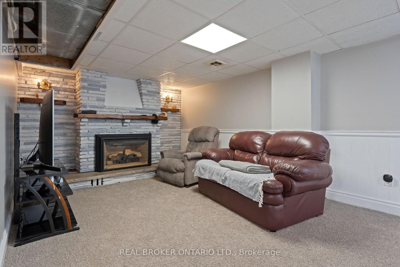 1899 Hwy 3, Norfolk, Ontario  N4B 2W6 - Photo 21 - X12940656