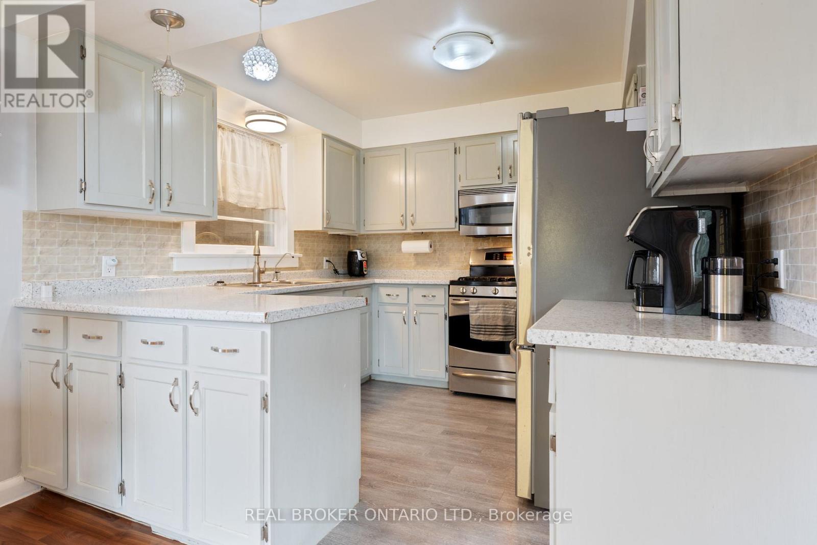 1899 Hwy 3, Norfolk, Ontario  N4B 2W6 - Photo 7 - X12940656