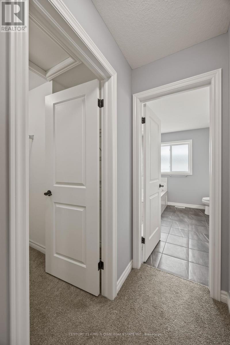 471 Sophia Crescent, London North, Ontario  N6G 0T5 - Photo 22 - X12940684