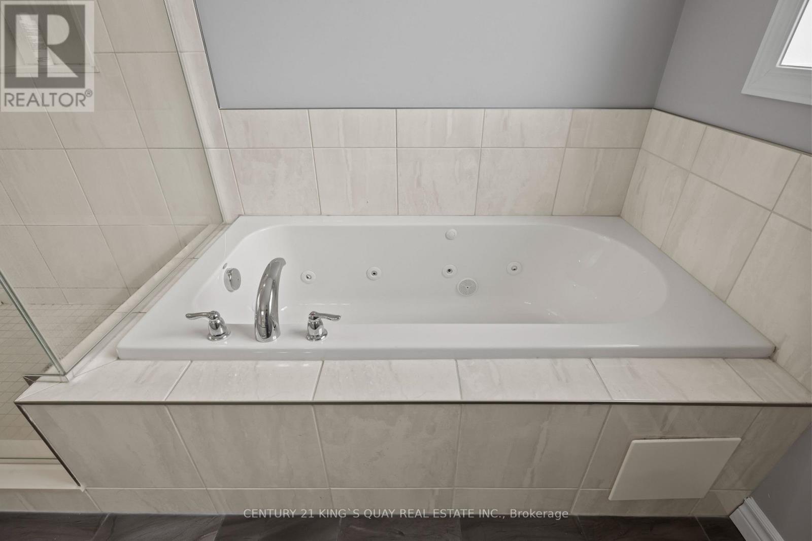 471 Sophia Crescent, London North, Ontario  N6G 0T5 - Photo 26 - X12940684