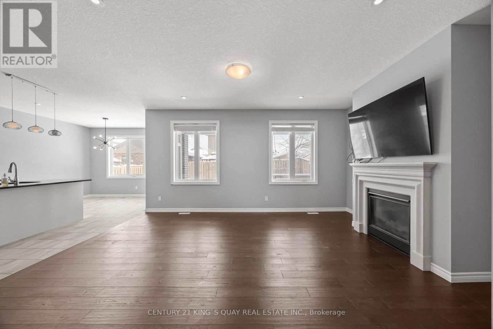 471 Sophia Crescent, London North, Ontario  N6G 0T5 - Photo 6 - X12940684