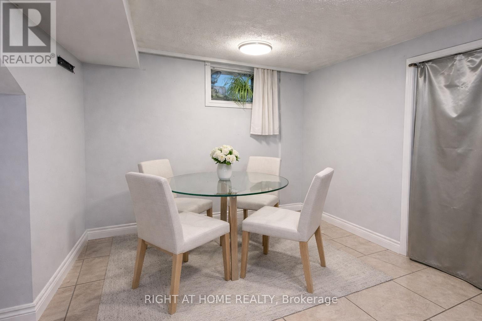 Lower - 67 Brentwood Drive, Hamilton, Ontario  L8T 3W2 - Photo 3 - X12940702