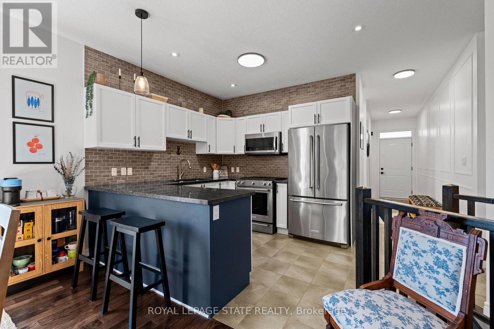 292 Keystone Crescent, Hamilton, Ontario  L0R 1P0 - Photo 12 - X12940716