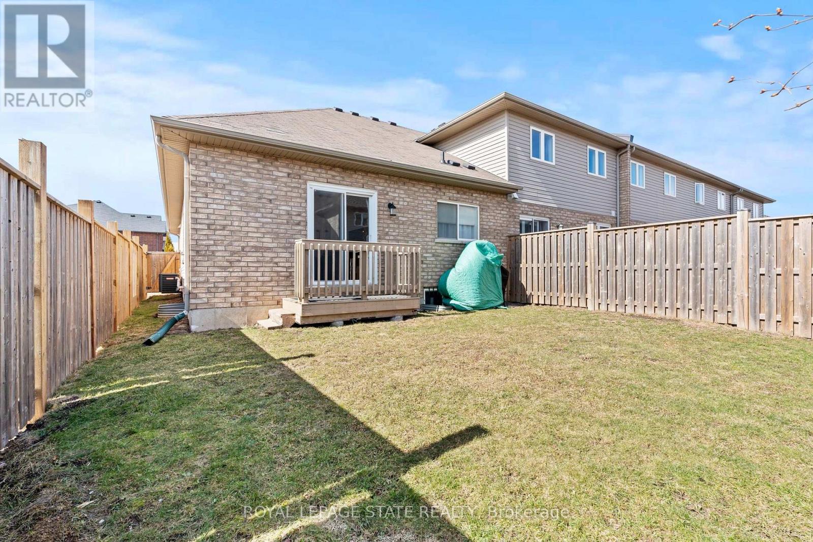292 Keystone Crescent, Hamilton, Ontario  L0R 1P0 - Photo 38 - X12940716