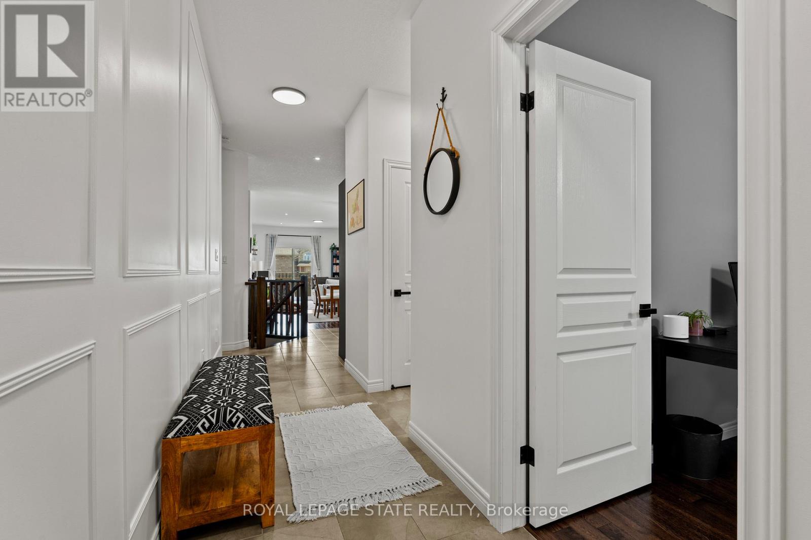 292 Keystone Crescent, Hamilton, Ontario  L0R 1P0 - Photo 7 - X12940716