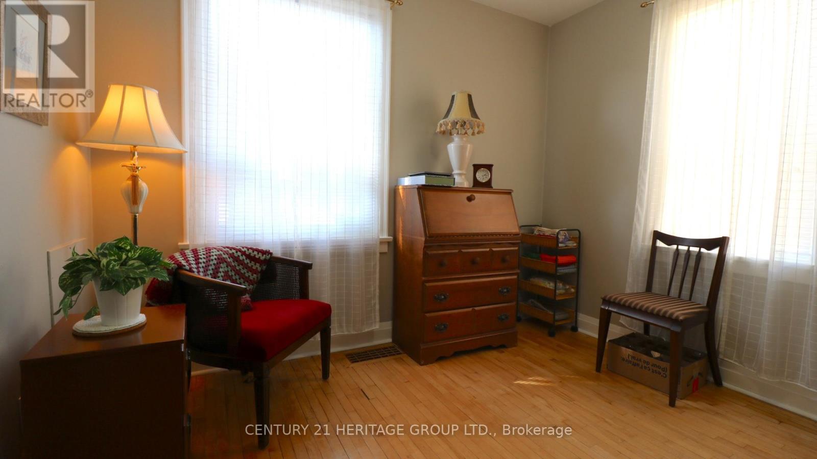 944 Garth Street, Hamilton, Ontario  L9C 4L2 - Photo 14 - X12940764