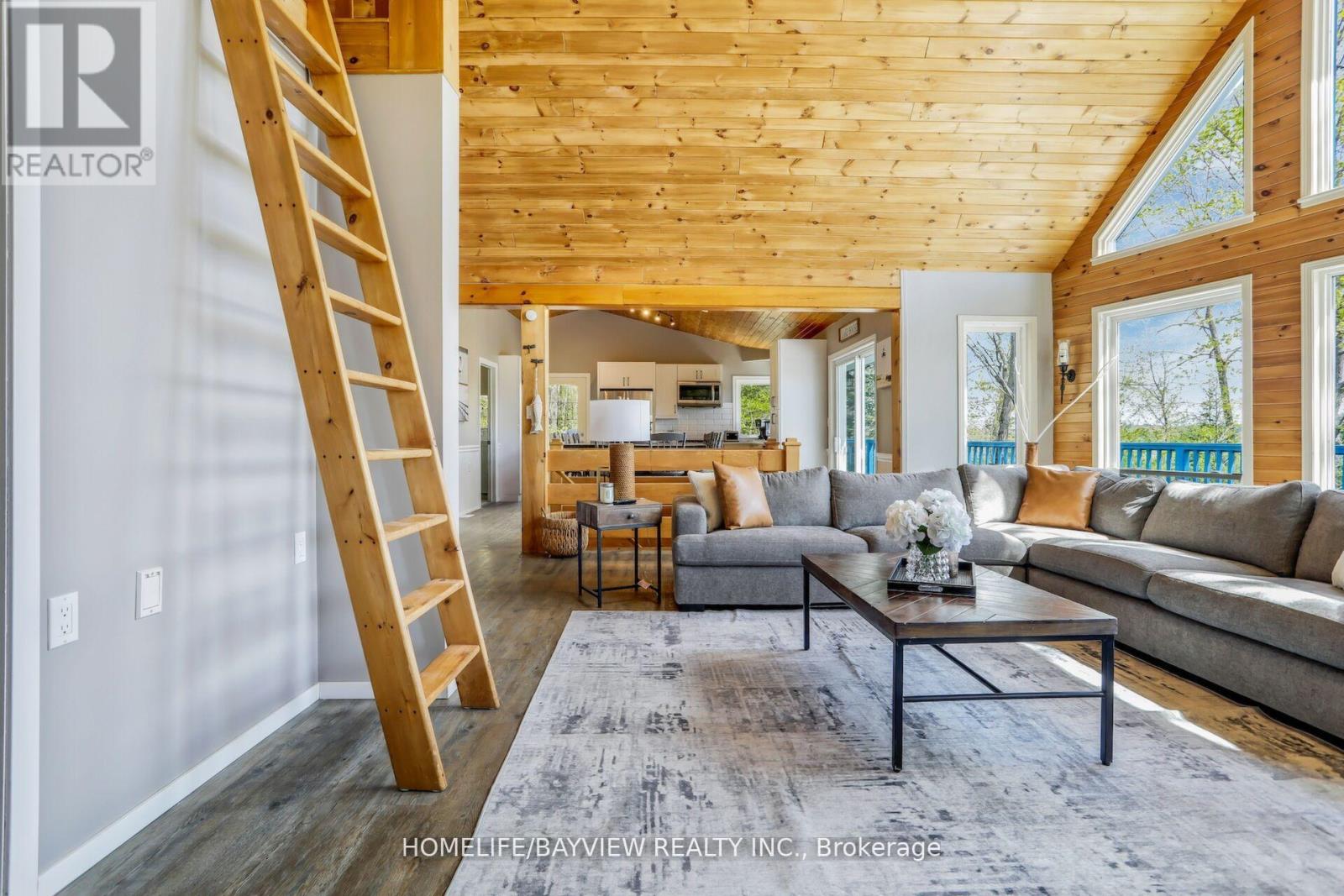 19243 Hwy 35 Highway, Algonquin Highlands, Ontario  K0M 1J2 - Photo 14 - X12940780