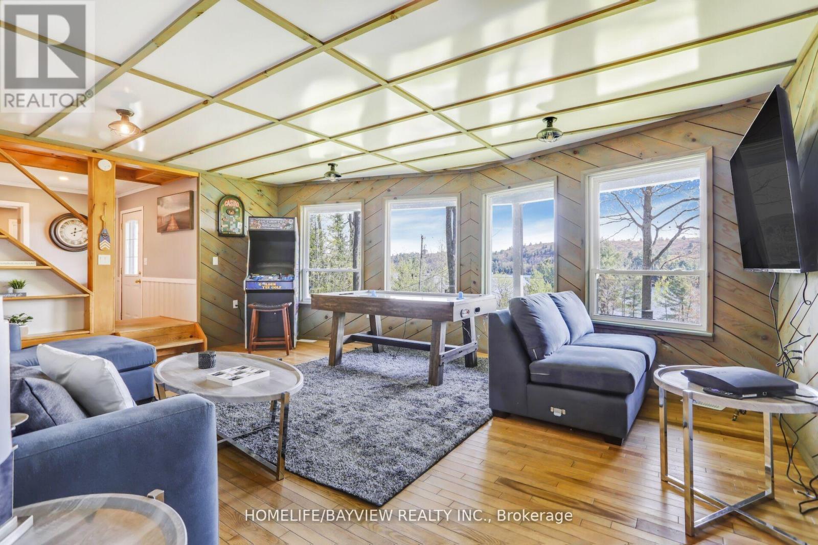 19243 Hwy 35 Highway, Algonquin Highlands, Ontario  K0M 1J2 - Photo 23 - X12940780