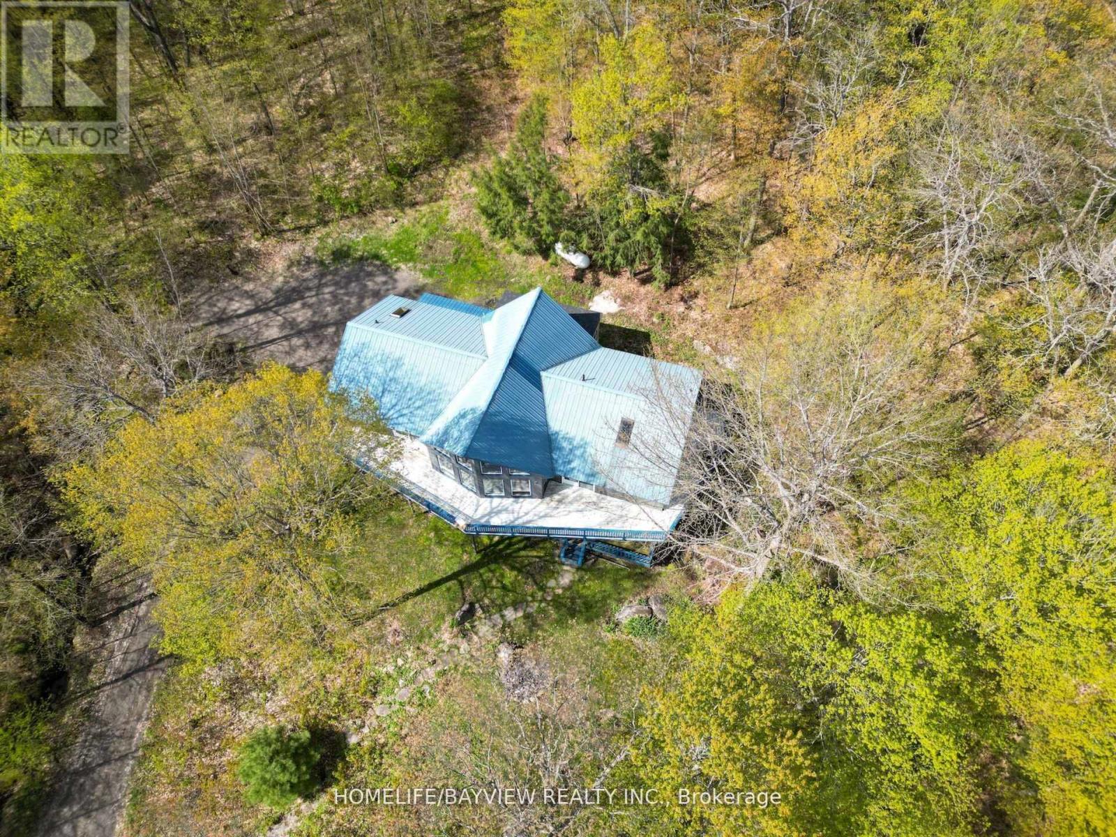 19243 Hwy 35 Highway, Algonquin Highlands, Ontario  K0M 1J2 - Photo 49 - X12940780