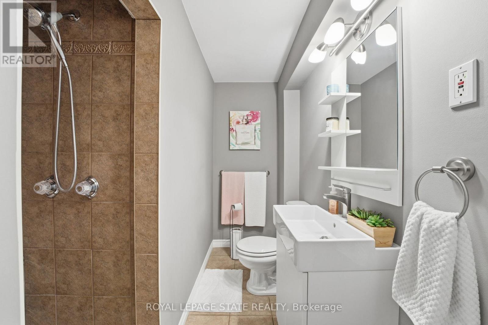 473 Mohawk Road W, Hamilton, Ontario  L9C 1X3 - Photo 29 - X12940784