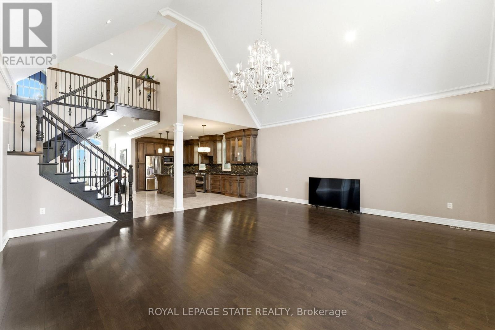 85 Hillcroft Drive, Hamilton, Ontario  L9J 3W9 - Photo 8 - X12940790