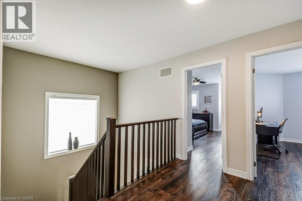 20 Bousfield Court, Waterdown, Ontario  L8B 0T3 - Photo 16 - 40806200