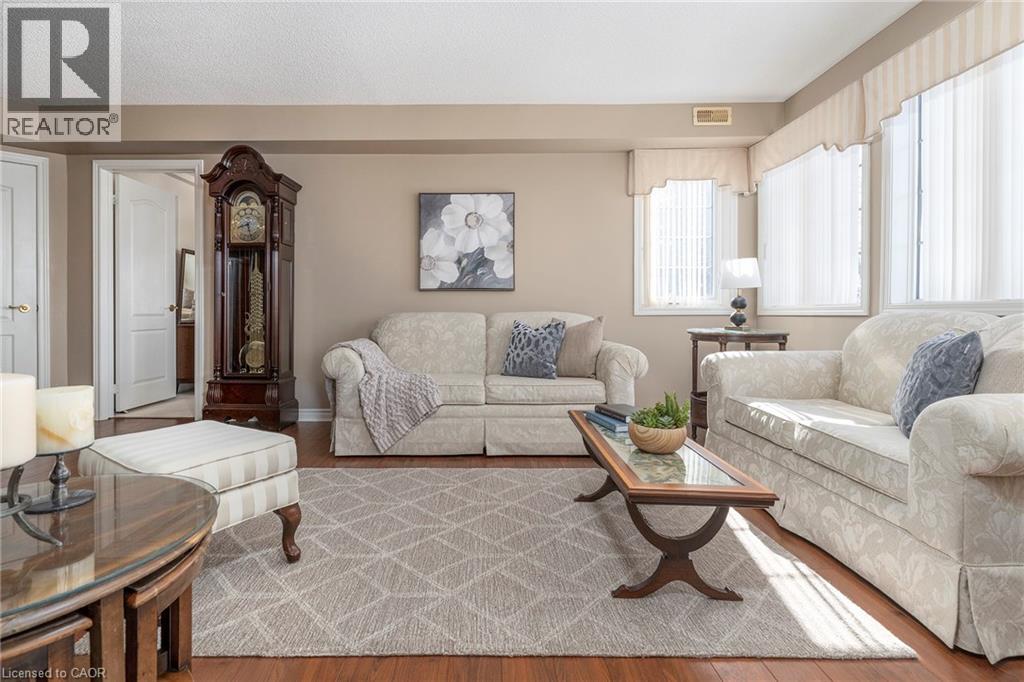 600 Silverbirch Boulevard Unit# 308, Mount Hope, Ontario  L0R 1W0 - Photo 5 - 40809329