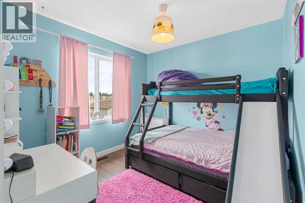 1552 Mcalpine Street, Carstairs, Alberta  T0M 0N0 - Photo 9 - A2286377