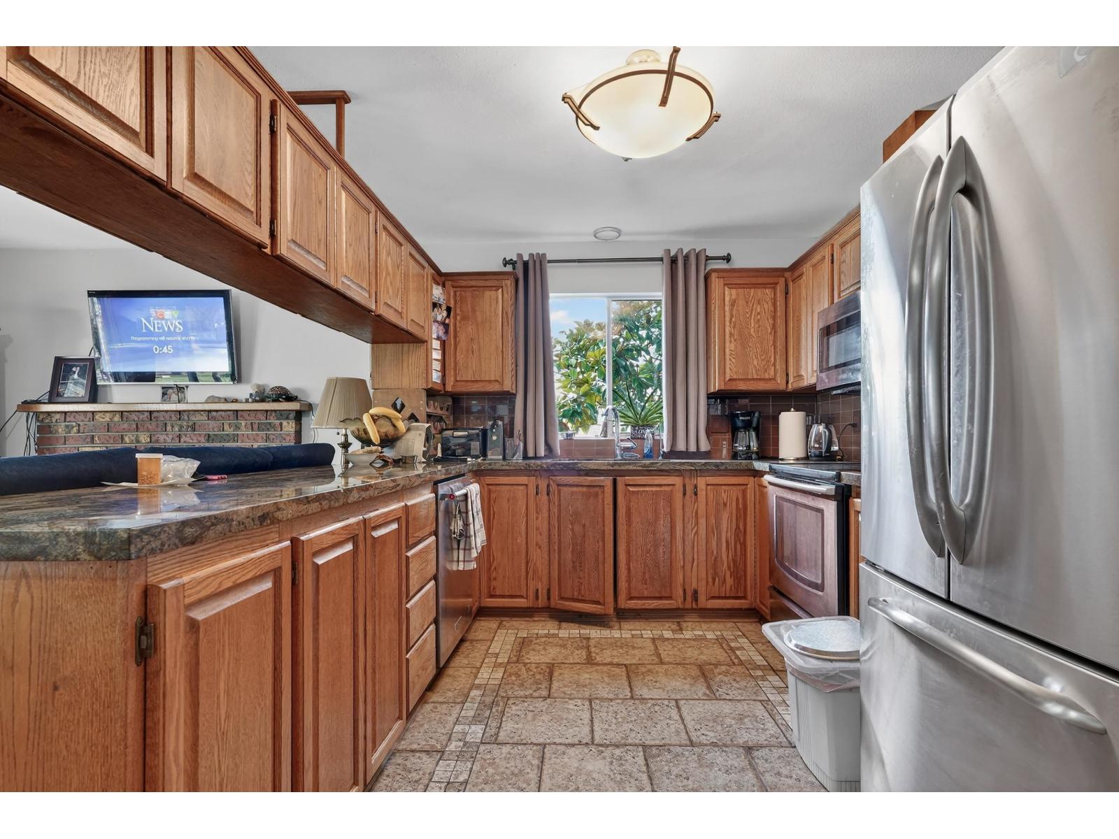 18167 16 Avenue, Surrey, British Columbia  V3S 9V2 - Photo 9 - R3100781