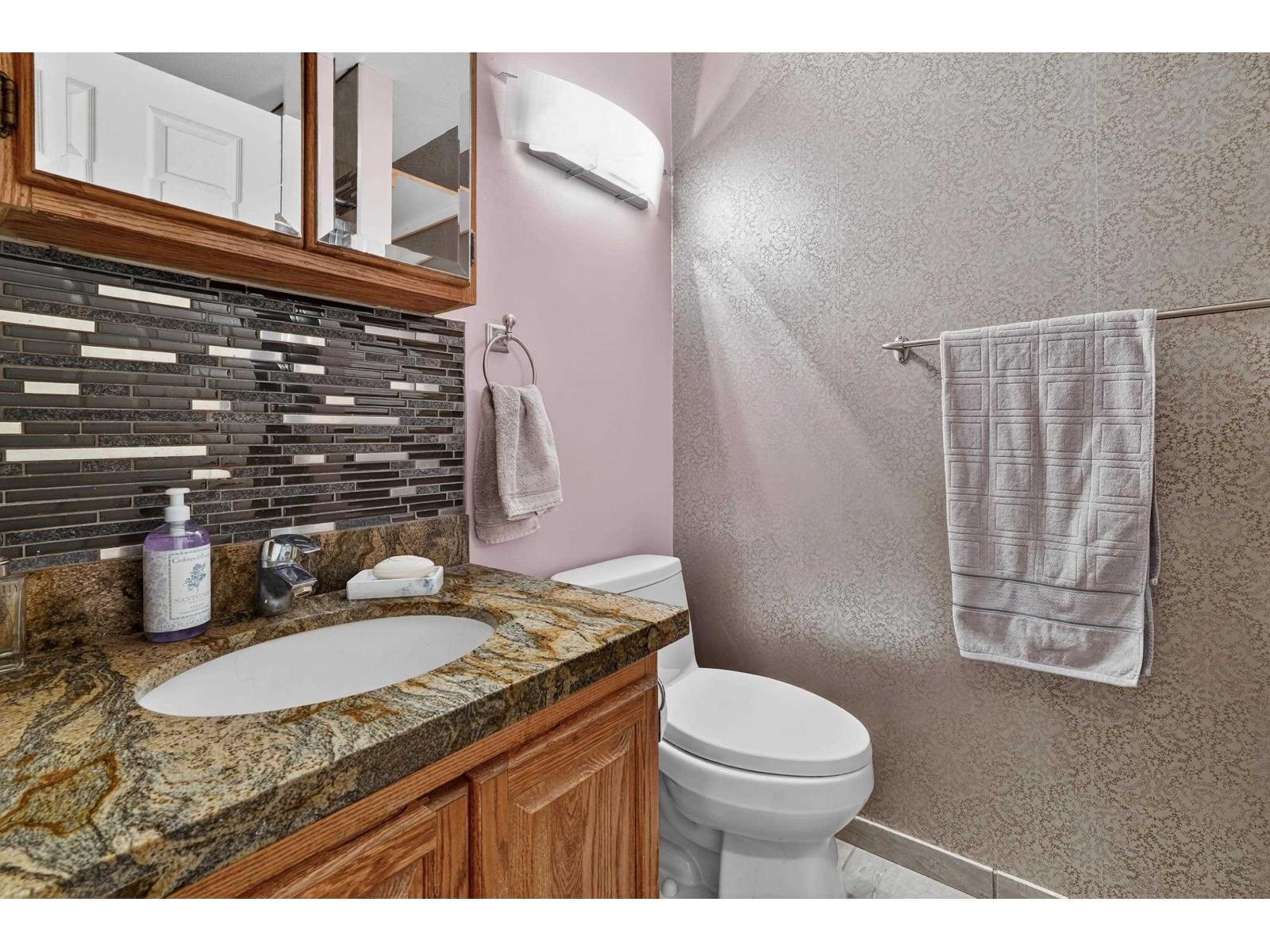 18167 16 Avenue, Surrey, British Columbia  V3S 9V2 - Photo 13 - R3100781