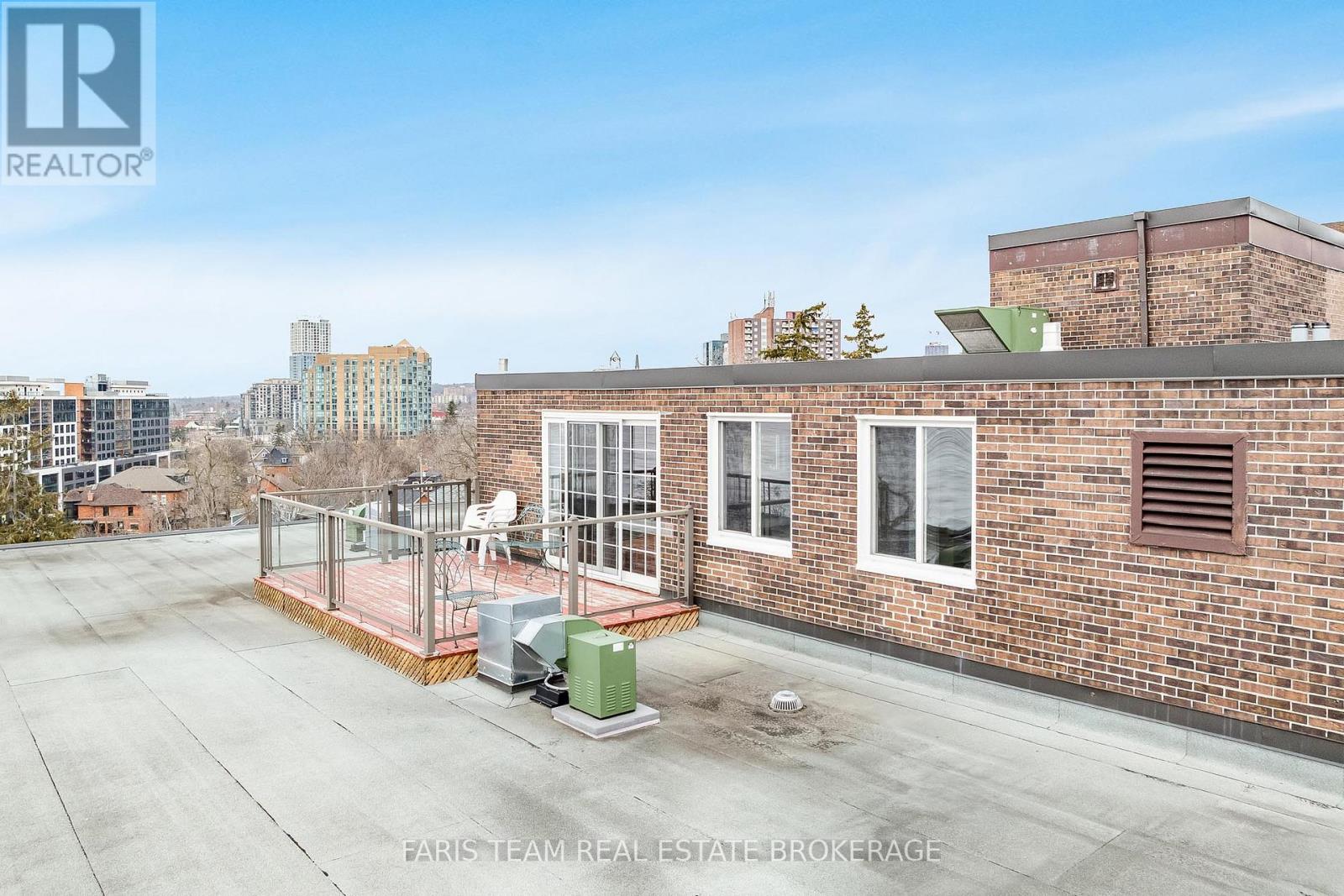 48 - 2 Albert Street, Barrie, Ontario  L4M 3S4 - Photo 30 - S12931876