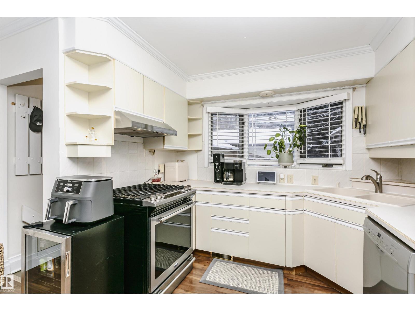 33 Sunnyside Cr, St. Albert, Alberta  T8N 0J4 - Photo 9 - E4479866