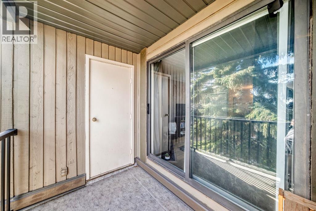 824, 6400 Coach Hill Road SW, Calgary, Alberta  T3H 1B8 - Photo 4 - A2295199