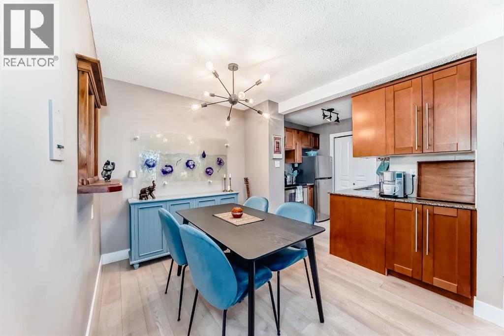 824, 6400 Coach Hill Road SW, Calgary, Alberta  T3H 1B8 - Photo 6 - A2295199