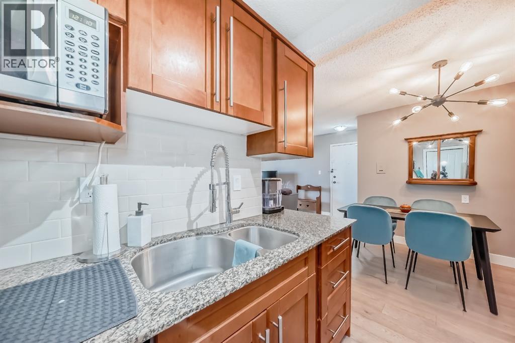 824, 6400 Coach Hill Road SW, Calgary, Alberta  T3H 1B8 - Photo 9 - A2295199