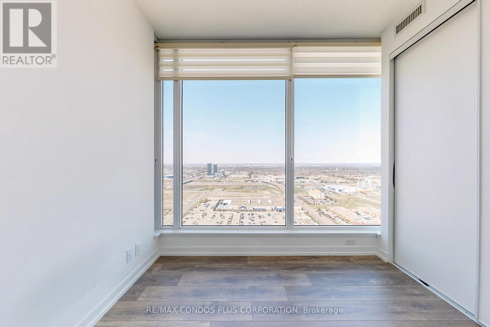 3610 - 5 Buttermill Avenue, Vaughan, Ontario  L4K 0J5 - Photo 13 - N12815416