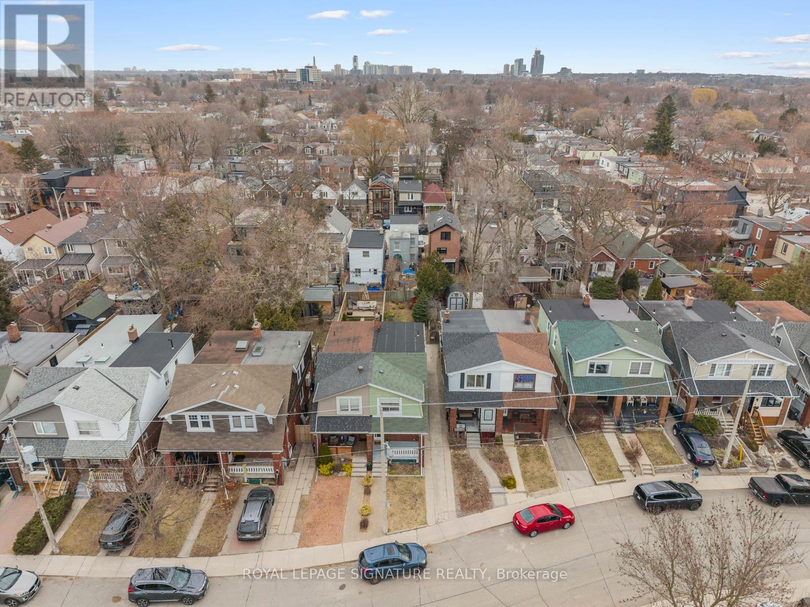 15 Marlow Avenue, Toronto, Ontario  M4J 3T8 - Photo 31 - E12939758