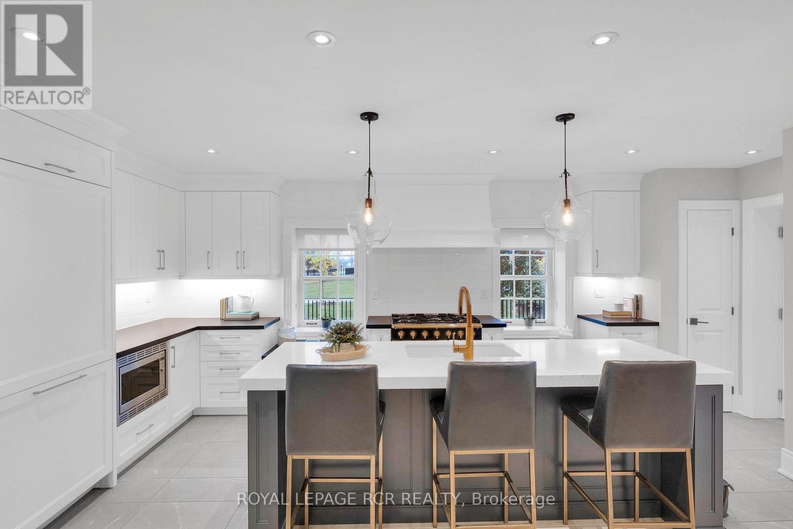 10961 Victoria Square Boulevard, Markham, Ontario  L6C 1J5 - Photo 11 - N12926126