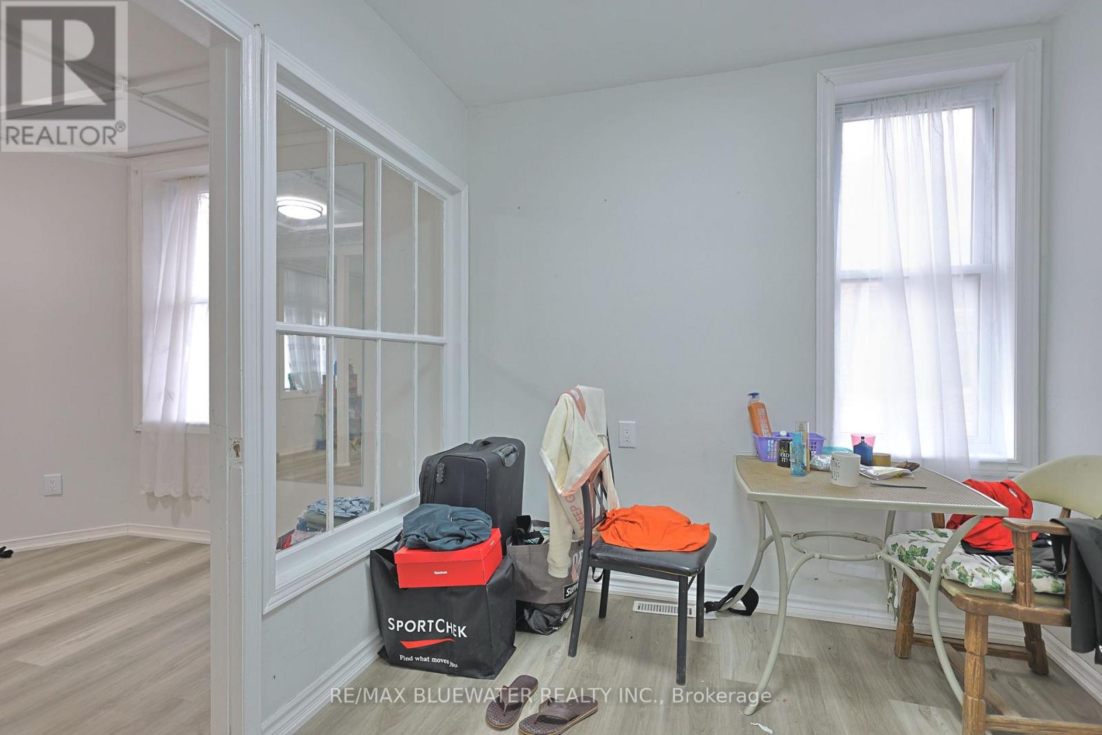 16-18 Ontario Street N, Lambton Shores, Ontario  N0M 1T0 - Photo 13 - X12714490