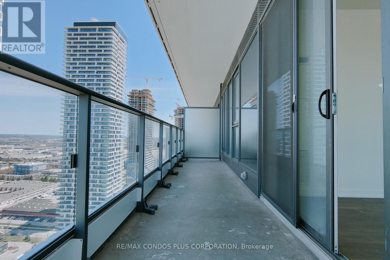 3610 - 5 Buttermill Avenue, Vaughan, Ontario  L4K 0J5 - Photo 20 - N12815416