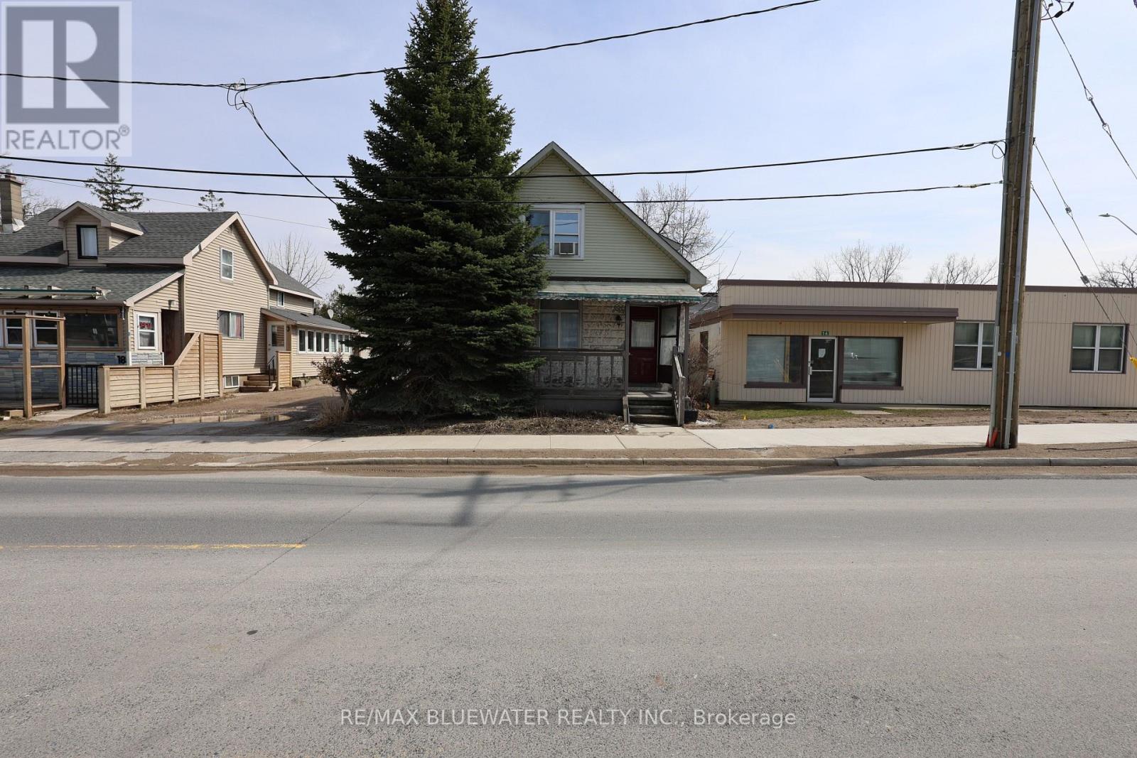 16-18 Ontario Street N, Lambton Shores, Ontario  N0M 1T0 - Photo 43 - X12714490