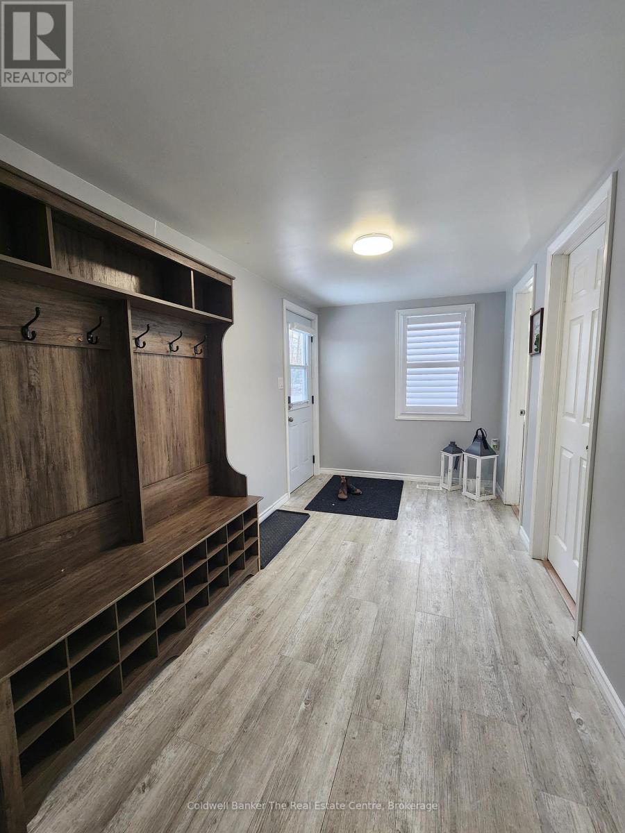 460 Wellington Street, Gravenhurst, Ontario  P1P 1A5 - Photo 15 - X12940926