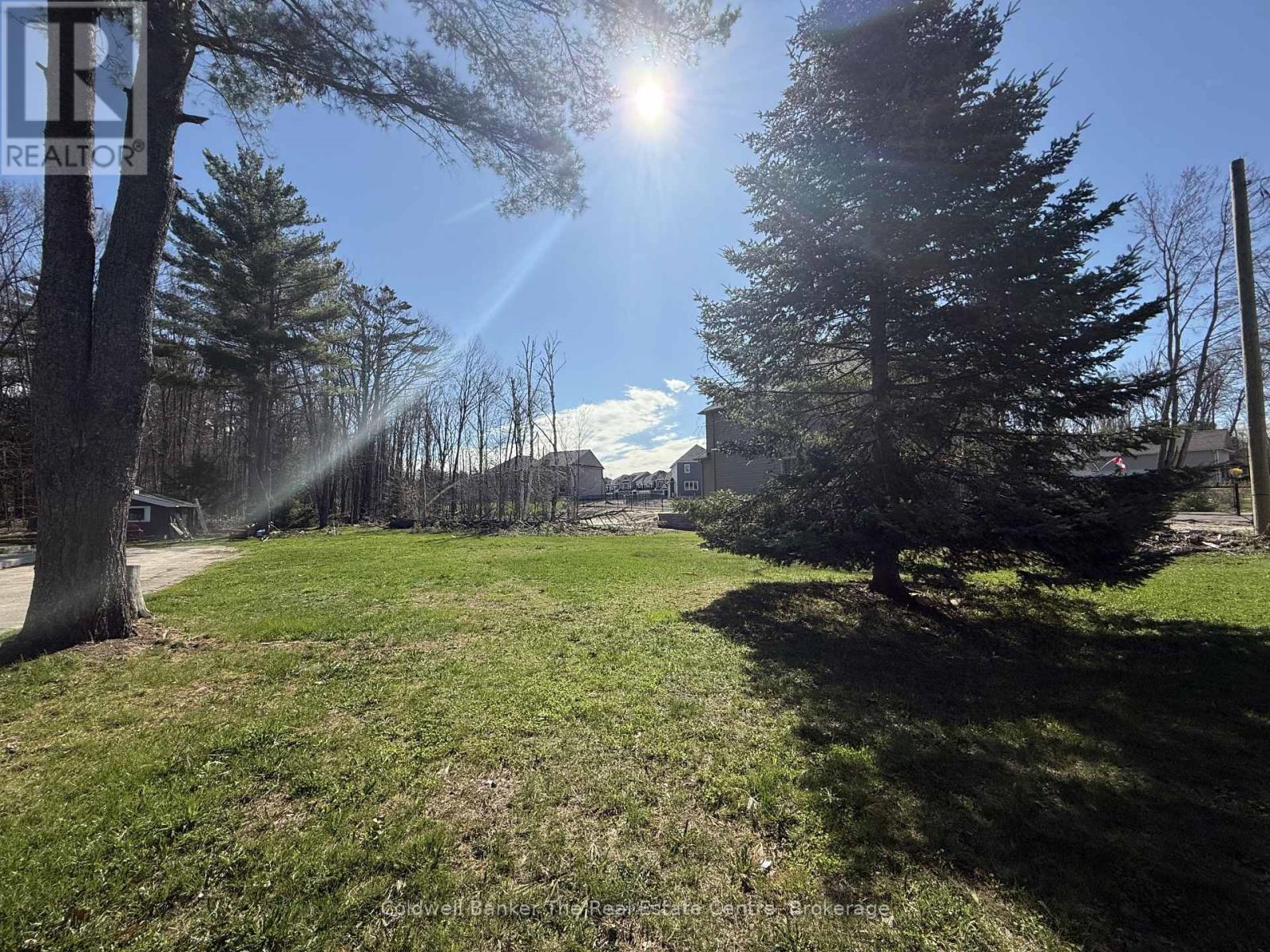 460 Wellington Street, Gravenhurst, Ontario  P1P 1A5 - Photo 17 - X12940926