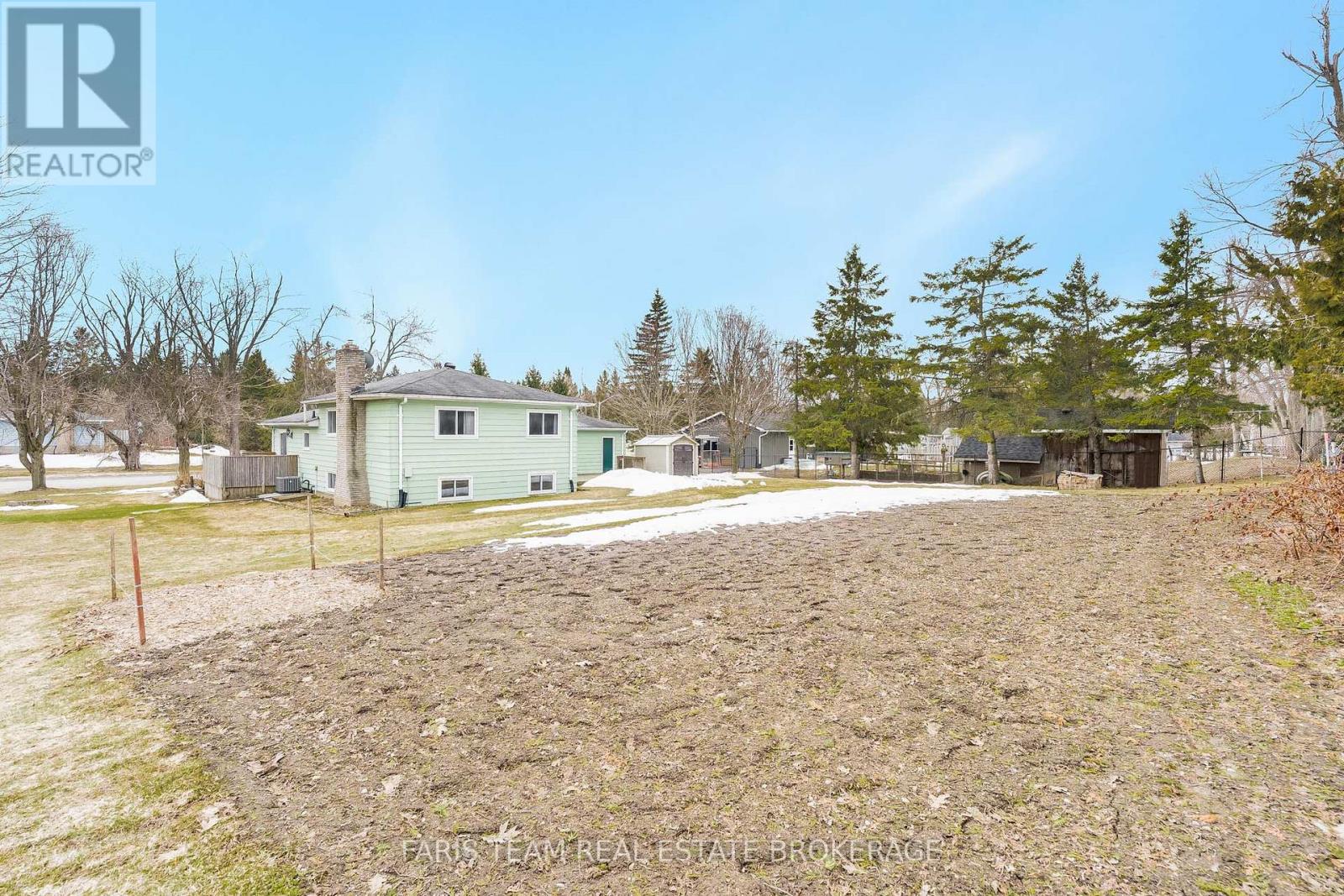 10 William Street, Oro-Medonte, Ontario  L0L 2L0 - Photo 32 - S12931848