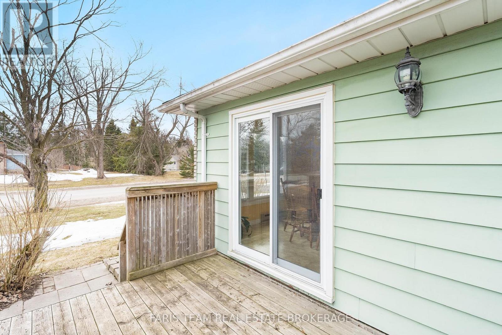 10 William Street, Oro-Medonte, Ontario  L0L 2L0 - Photo 27 - S12931848