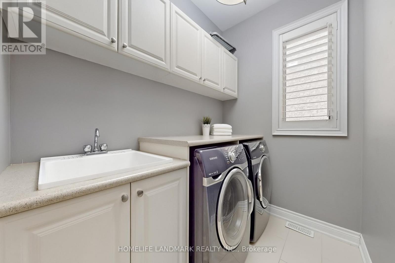 588 Serafini Crescent, Milton, Ontario  L9T 7P1 - Photo 33 - W12935786