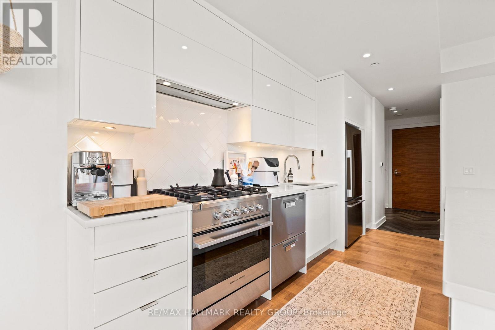 207 - 135 Barrette Street, Ottawa, Ontario  K1L 7Z9 - Photo 11 - X12860398